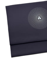 あの憧れの着物の柄を名古屋帯に！ 染め九寸名古屋帯 煌めきの大唐松 墨黒 [紅衣オリジナル]