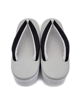 【新作/Mサイズのみ】THE シンプル　カレンブロッソ 鼻緒/帯地黒紅色・台/薄鼠 Mサイズ [紅衣オリジナル]