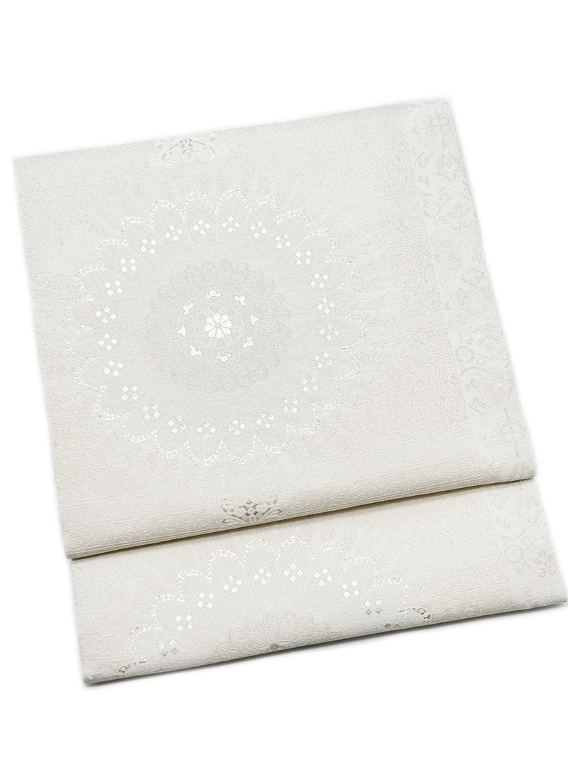 250回記念】限定1点 袋帯/西陣織 ②アラベスク文様/白銀 – 木下着物研究所