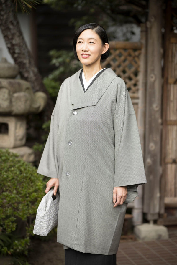 【期限特典/受注】 衿元もシルエットもスッキリ！美衿コート 大人可愛い！千鳥格子　[紅衣オリジナル] - 木下着物研究所