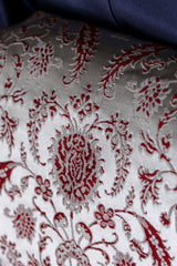 【新色/期限特典】 博多織八寸名古屋帯 ペルシャ草花紋　薄鼠地に深紅　[紅衣オリジナル] - 木下着物研究所