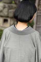 【期限特典/受注】 衿元もシルエットもスッキリ！美衿コート 大人可愛い！千鳥格子　[紅衣オリジナル] - 木下着物研究所