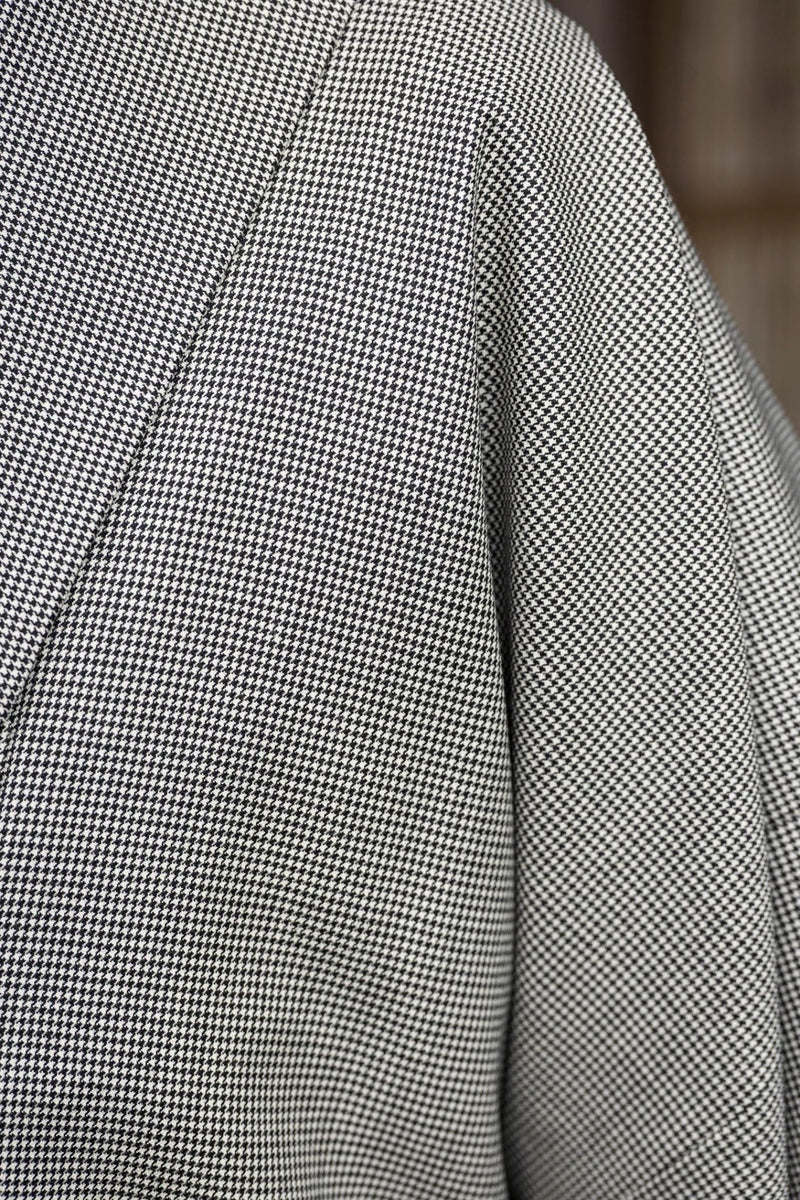 【期限特典/受注】 衿元もシルエットもスッキリ！美衿コート 大人可愛い！千鳥格子　[紅衣オリジナル] - 木下着物研究所