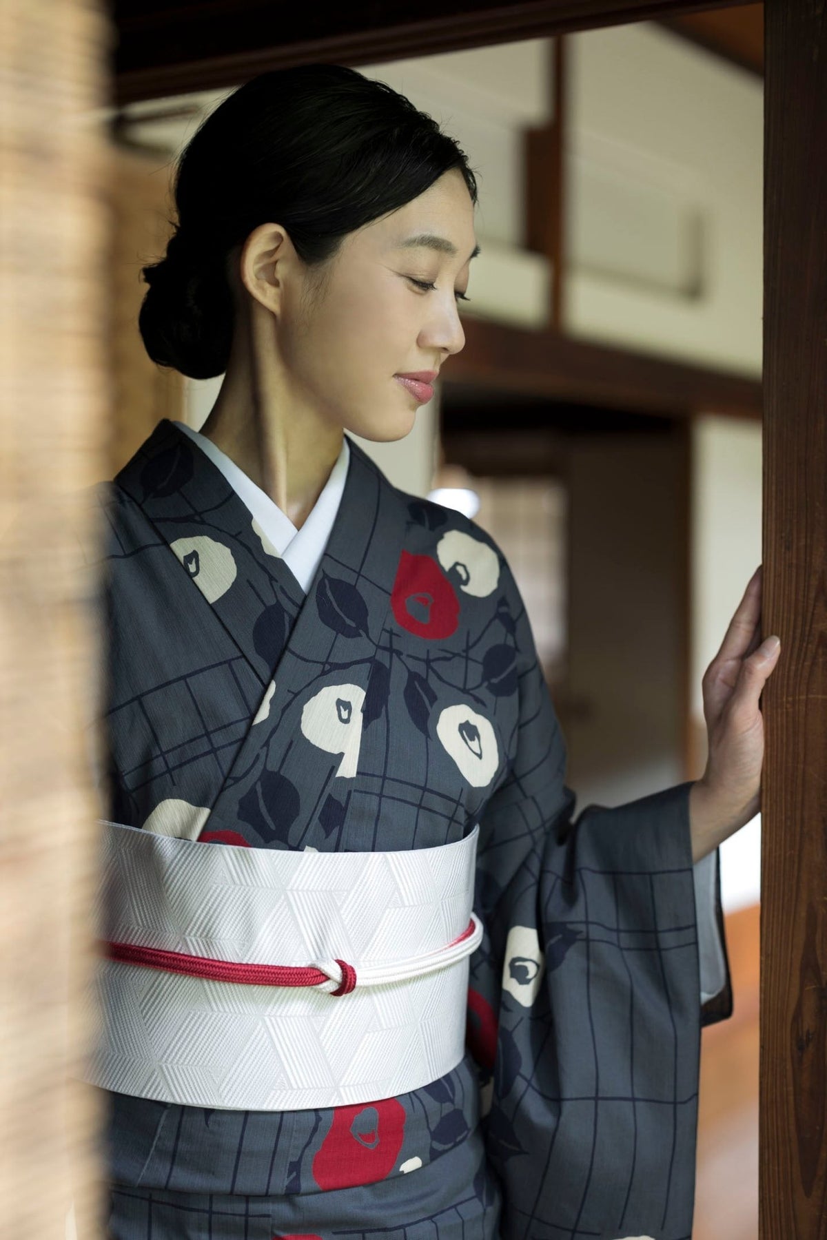画像の 帯付き◆古典紅菊と江戸花尽くし浴衣◆着物着用可能◇ 画像の 帯付き◇古典紅菊と江戸花尽くし浴衣◇着物着用