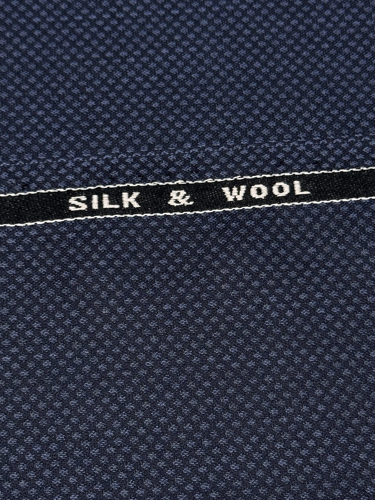 期限特典】スーツ生地の着物 ①斜格子紺（手縫仕立代込み） ※生地確認