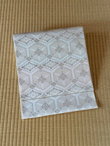 【期限特典】限定１点　大丈夫！と安心感のある西陣織 　本袋袋帯　若松菱/白地 - 木下着物研究所