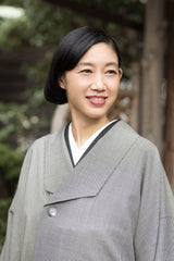 【期限特典/受注】 衿元もシルエットもスッキリ！美衿コート 大人可愛い！千鳥格子　[紅衣オリジナル] - 木下着物研究所