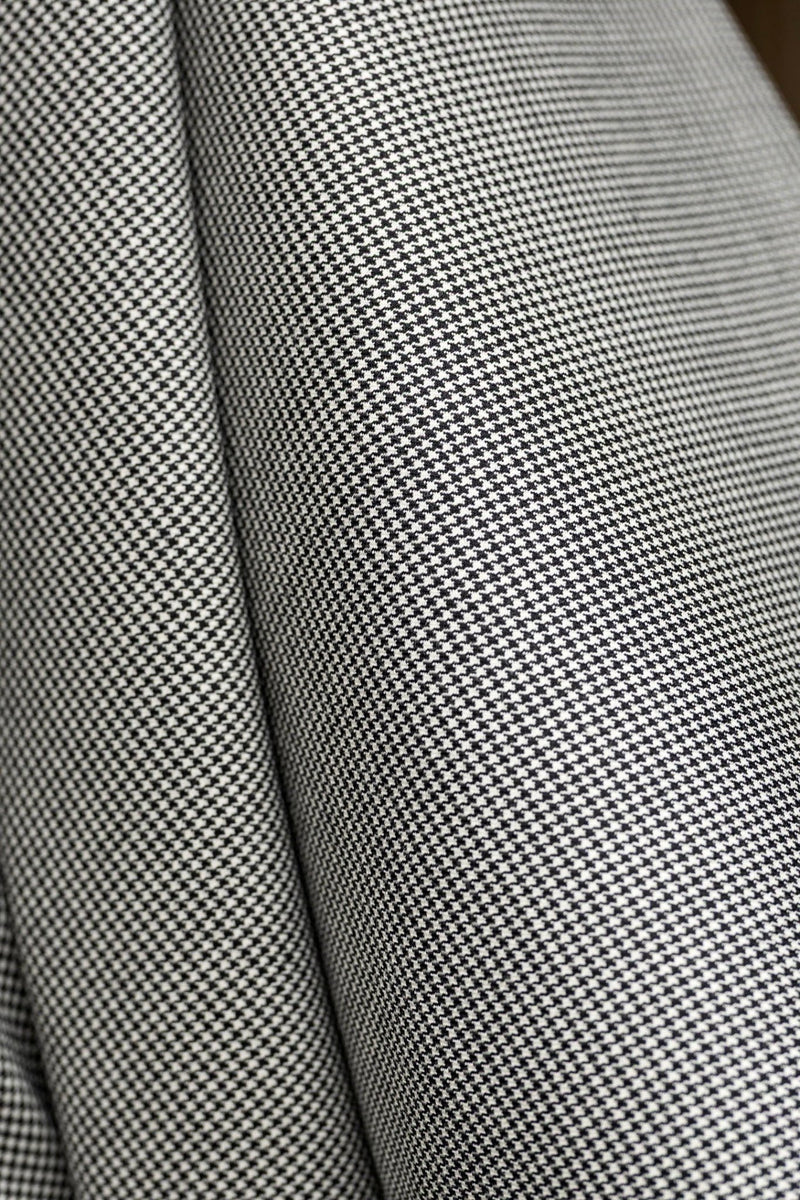 【期限特典/受注】 衿元もシルエットもスッキリ！美衿コート 大人可愛い！千鳥格子　[紅衣オリジナル] - 木下着物研究所