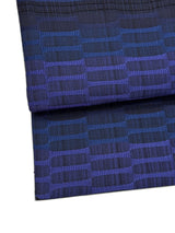 【SHOWROOM/先行ご紹介商品】【新色】見目麗しき帯！クールバージョン！博多織 九寸名古屋帯 紅間道 紺地濃淡に桔梗紫 - 木下着物研究所