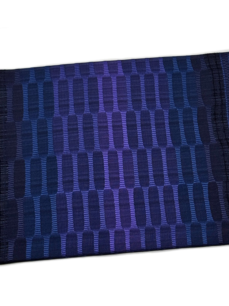 【SHOWROOM/先行ご紹介商品】【新色】見目麗しき帯！クールバージョン！博多織 九寸名古屋帯 紅間道 紺地濃淡に桔梗紫 - 木下着物研究所